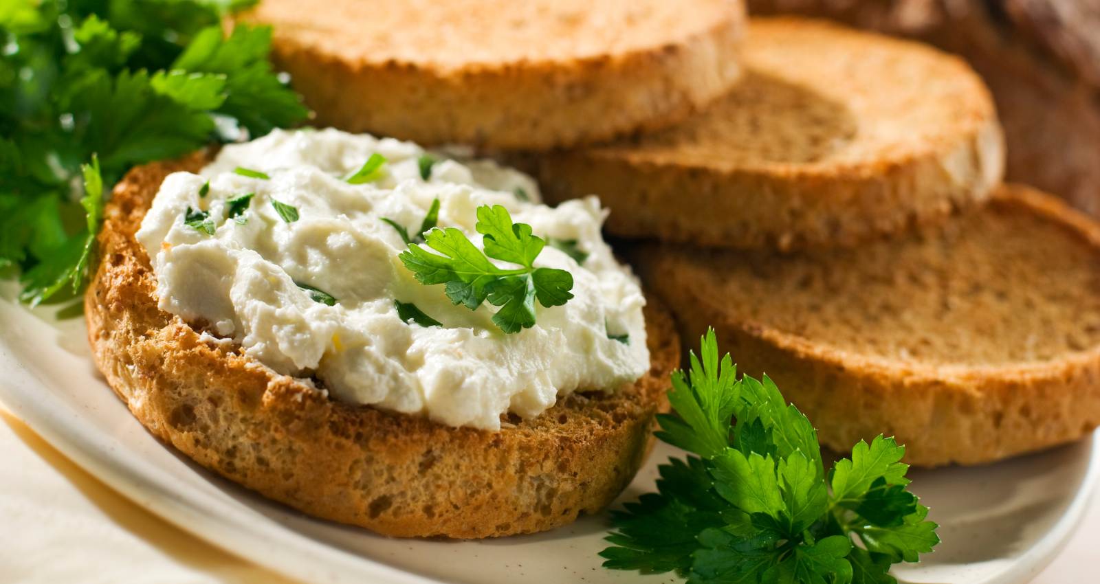 Haferflocken-Quark-Brot ohne Mehl und ohne Hefe